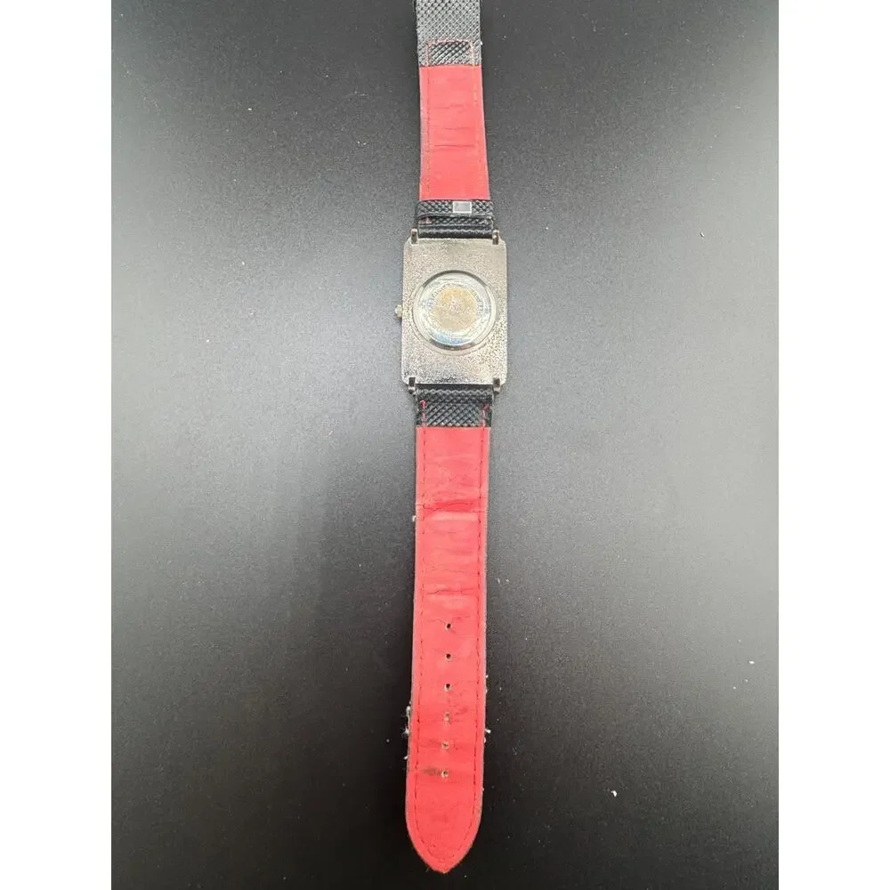 Bariho Rectangular Tank Watch Silver Black Dial Red